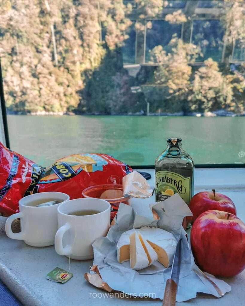 Lunch, Milford Sound Cruise, New Zealand - RooWanders