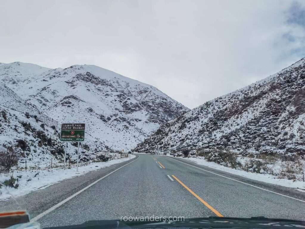 Snow on Lindis Pass, New Zealand - RooWanders