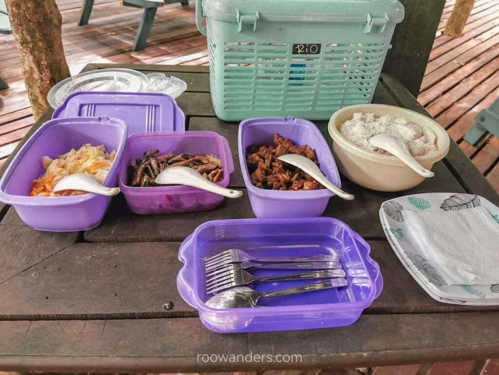 Lunch, Mulu National Park, Malaysia - RooWanders
