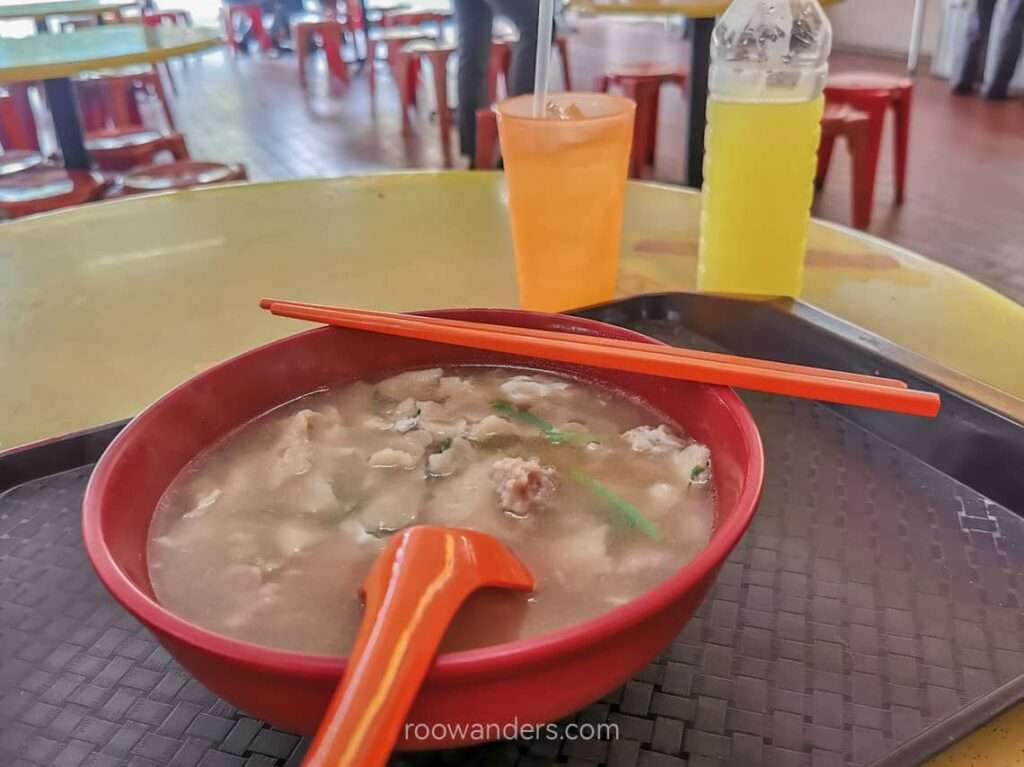 Lunch at Tuas, Singapore - RooWanders