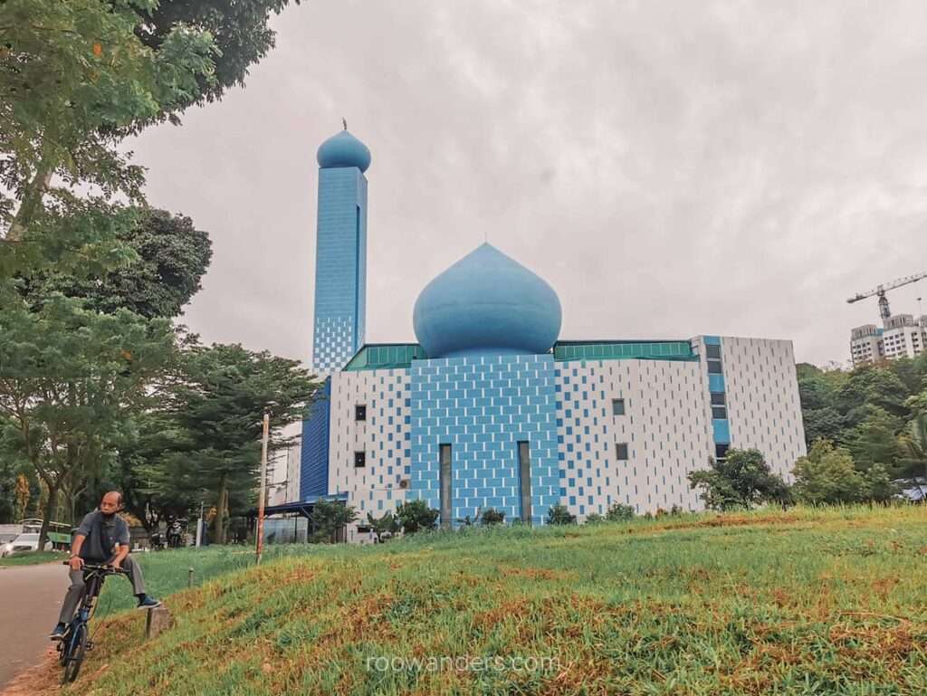 Mosque, Singapore - RooWanders