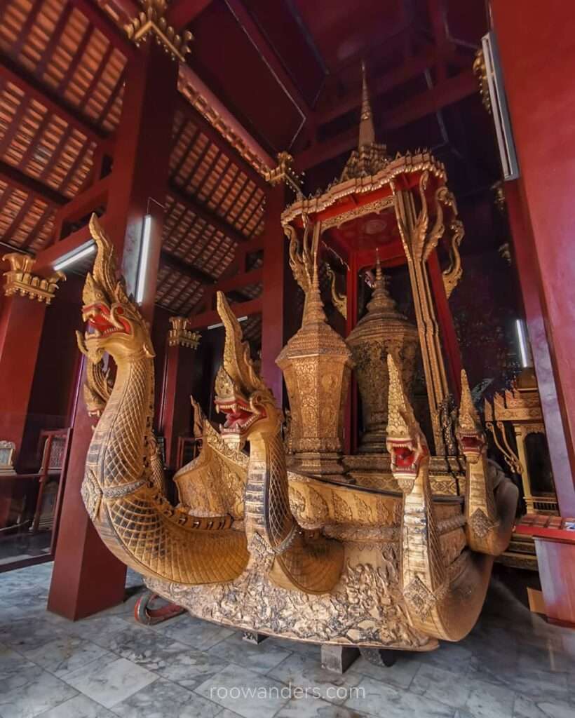 Luang Prabang Wat Xieng Thong, Laos - RooWanders